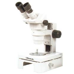 Estereomicroscópio Binocular com Zoom